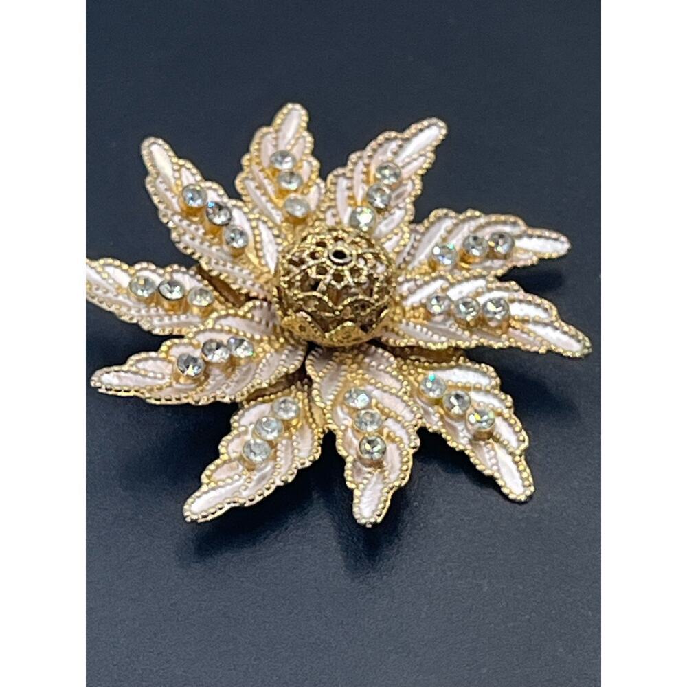 Vintage Poinsettia AB Rhinestone Spray Silver Tone Gold Tone Shiny Brooch - Picture 10 of 11